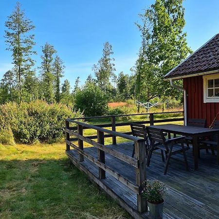 Trevligt Torp I Vacker Natur Mellerud Eksteriør billede